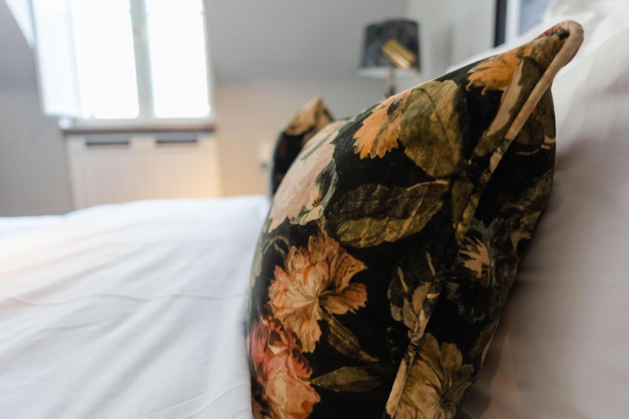 Mj's Hotel 4*